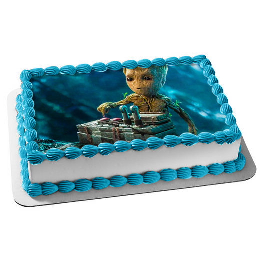 Baby Groot Superhéroe Antropomórfico Árbol-Hombre Adorno comestible para tarta Imagen ABPID06862 