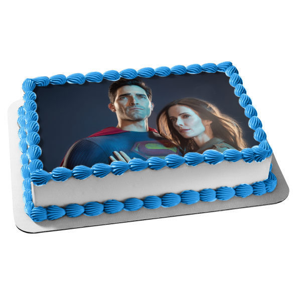 Superman and Lois DC Comics Edible Cake Topper Image ABPID53854