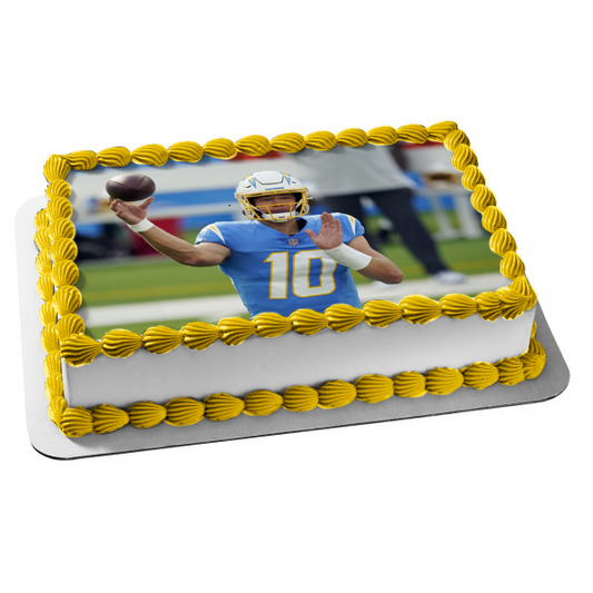 Imagen comestible para tarta con el mariscal de campo de Los Angeles Chargers, Justin Herbert, ABPID55201 