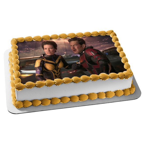 Ant-Man y la Avispa: Quantumania Hope Van Dyne y Scott Lang Imagen comestible para decoración de tarta ABPID56890 
