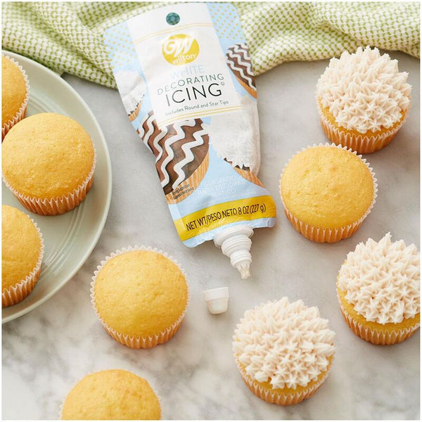 White Icing Pouch with Tips, 8 oz.