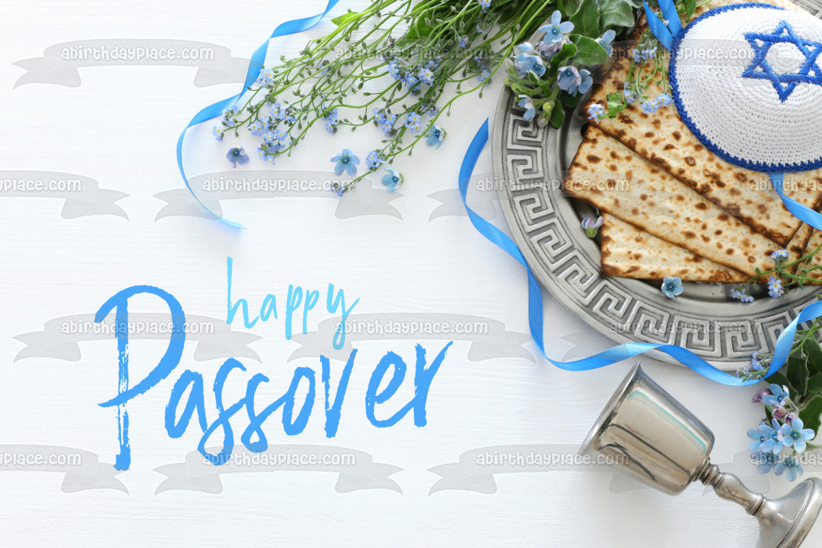 Galletas de Pascua feliz, flores y un adorno comestible para pastel Yamaoka Imagen ABPID57457 